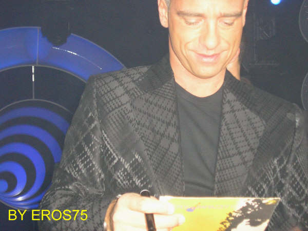 photo EROS AUTOGRAFO.jpg